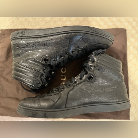 Gucci Black Leather GG Sneakers - Picture 2 of 7